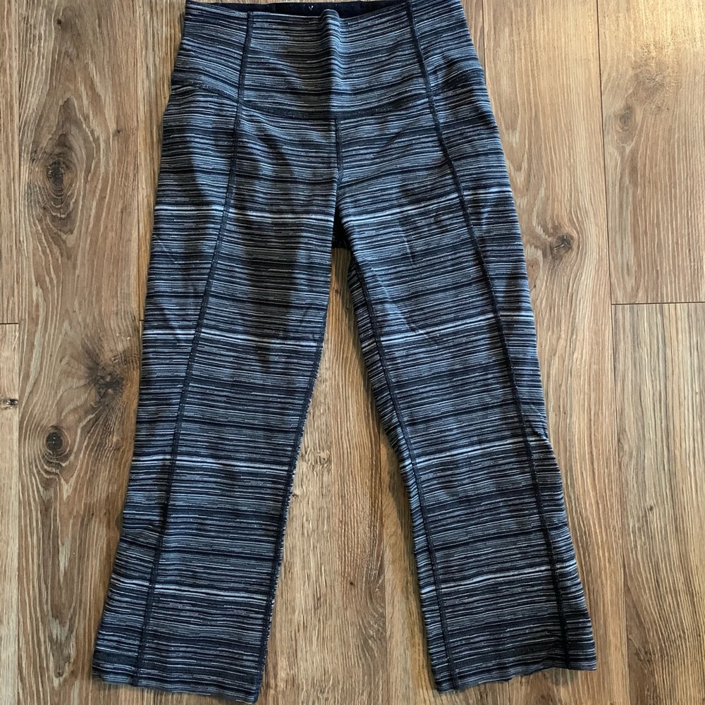 Lululemon cropped leggings